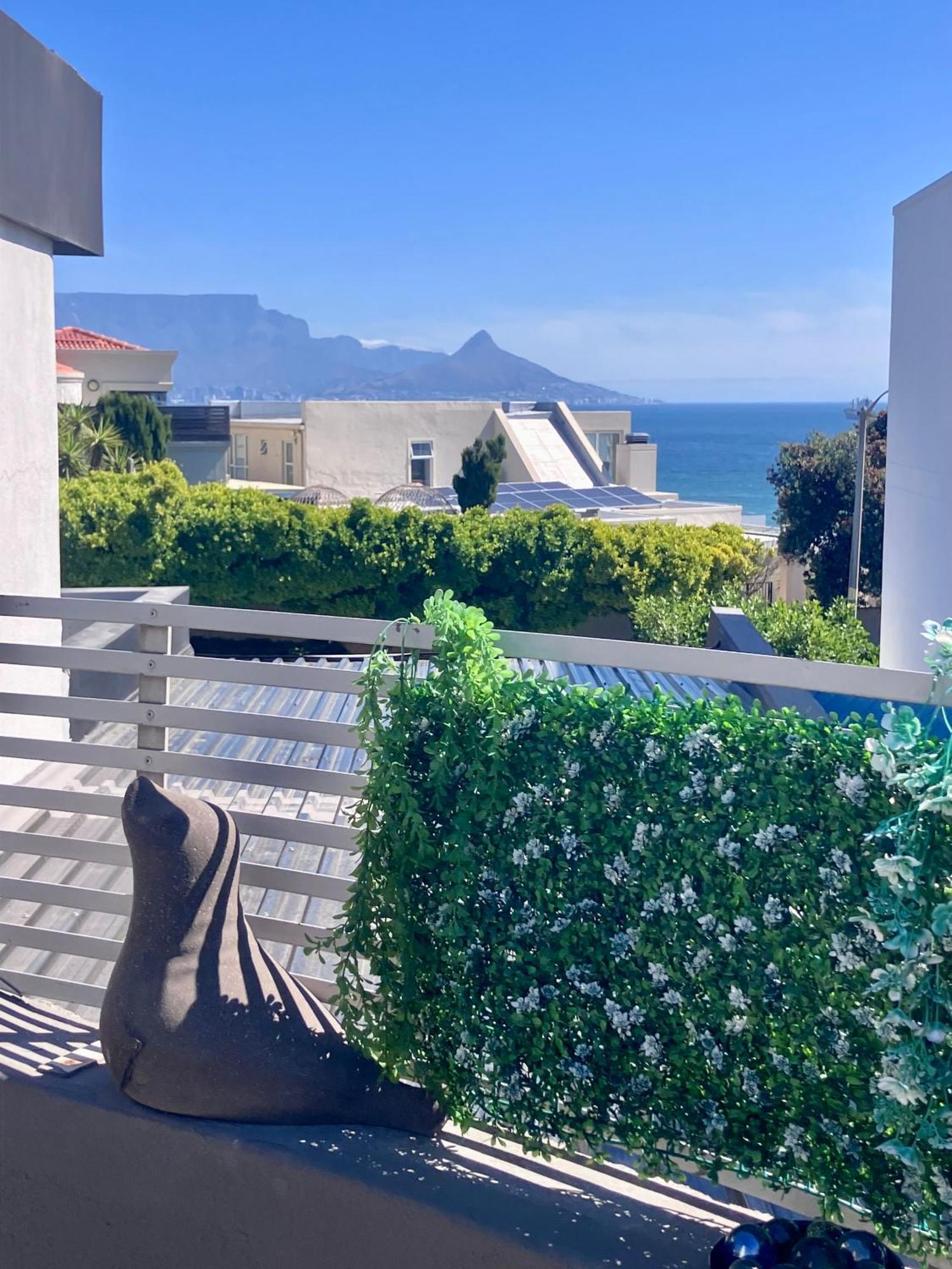 Penguins Cove Coastal Sanctuary Studio Apartment-Bloubergstrand Cape Town Exterior photo